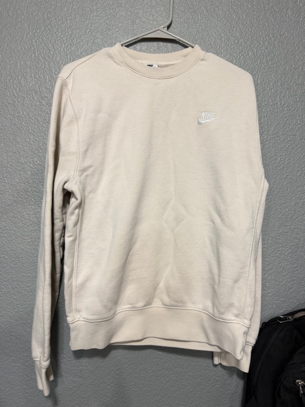 Nike women’s Crewneck Sweatshirt - Light Beige/Cream